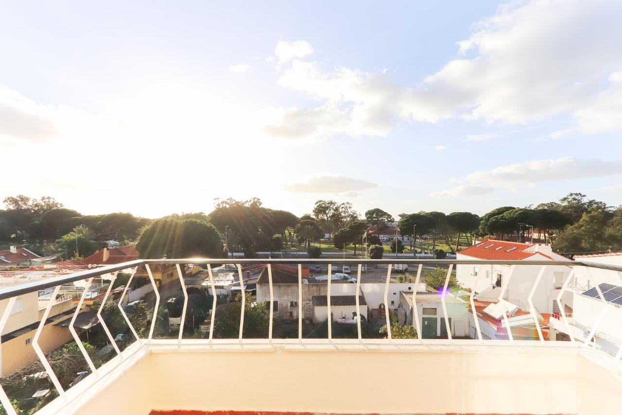 Espectacular apartamento na praia a 20 min de Lisboa Costa da Caparica Exterior foto